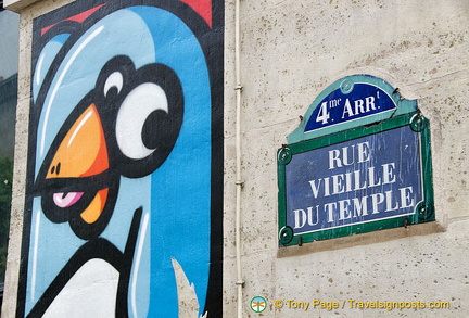 Rue Vieille du Temple in Le Marais